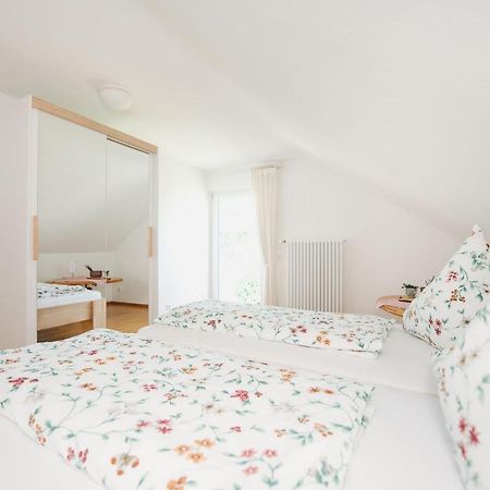 Ferienwohnung Menzer Am See Энинген Экстерьер фото