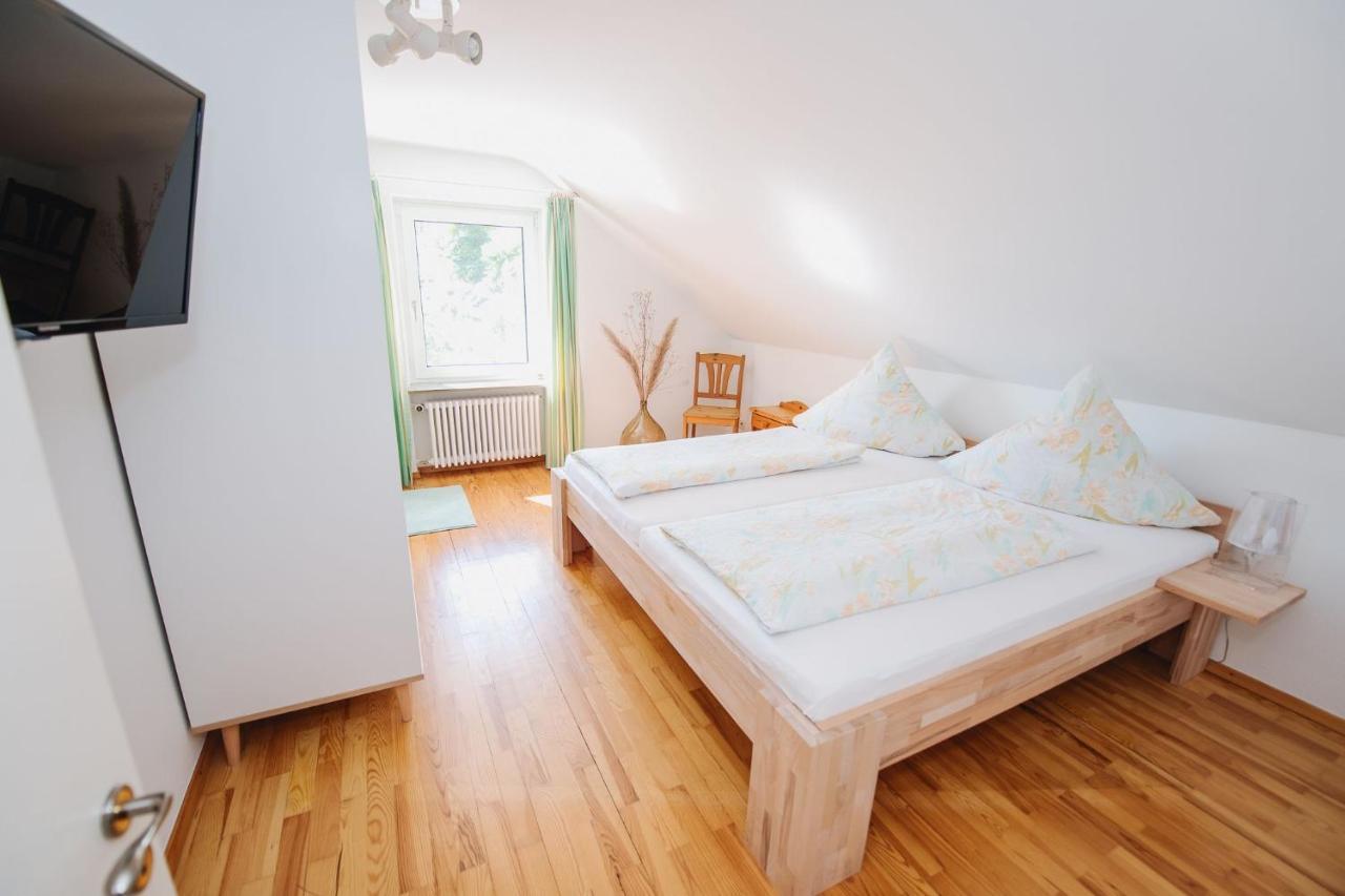 Ferienwohnung Menzer Am See Энинген Экстерьер фото