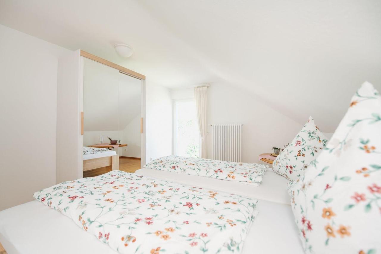 Ferienwohnung Menzer Am See Энинген Экстерьер фото